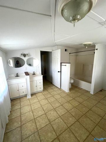 1481 Lowery Road, Arab, AL 35016