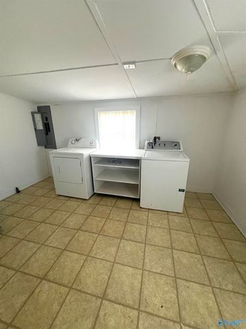 1481 Lowery Road, Arab, AL 35016