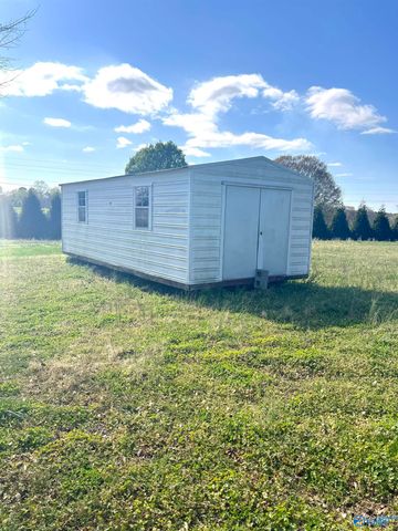 1481 Lowery Road, Arab, AL 35016