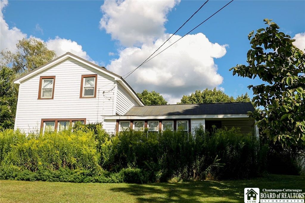 2016 Peck Settlement Road, Ellicott, NY 14701