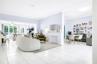 820 W 43rd Ct, Miami Beach, FL 33140