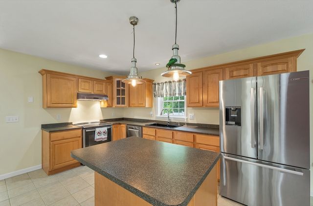 101 Byam, New Boston, NH 03070