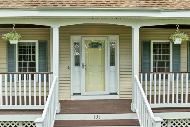 101 Byam, New Boston, NH 03070