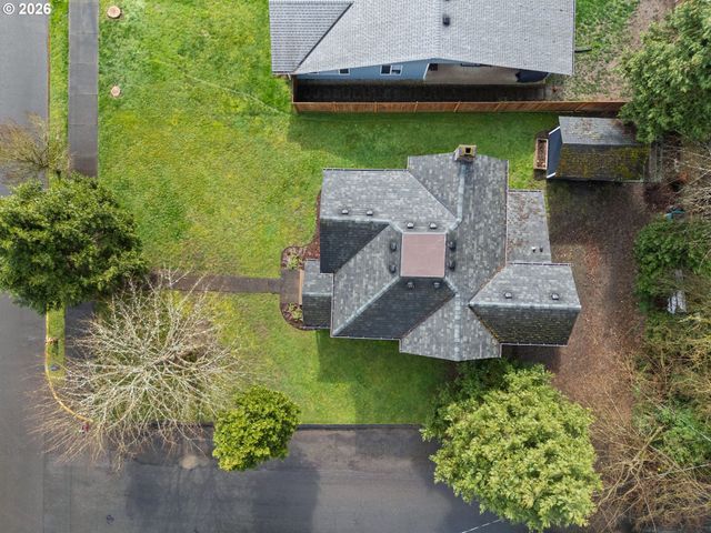 713 N MAIN Ave, Ridgefield, WA 98642