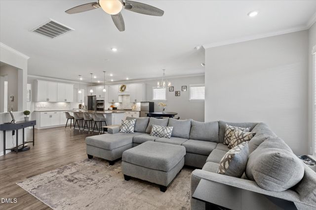 321 Heritage Regency Drive, Wake Forest, NC 27587