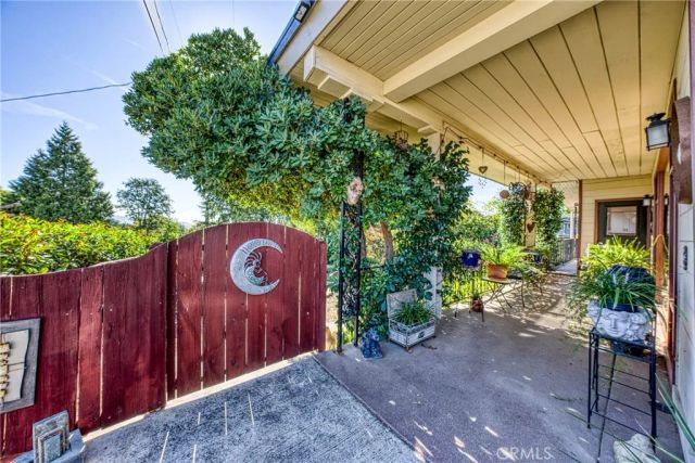 465 Hillcrest Drive, Lakeport, CA 95453