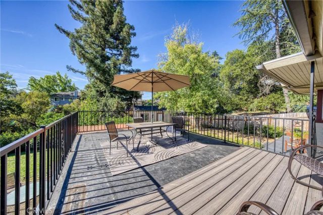 465 Hillcrest Drive, Lakeport, CA 95453