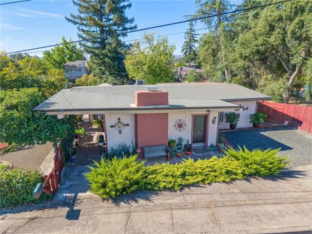 465 Hillcrest Drive, Lakeport, CA 95453