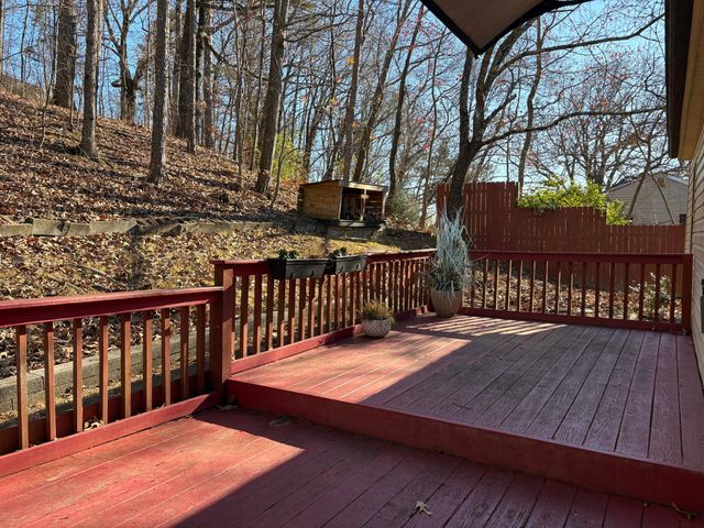 406 Hollywood Drive, Rossville, GA 30741