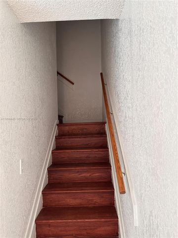 8440 SW 154th Cir Ct 302, Miami, FL 33193