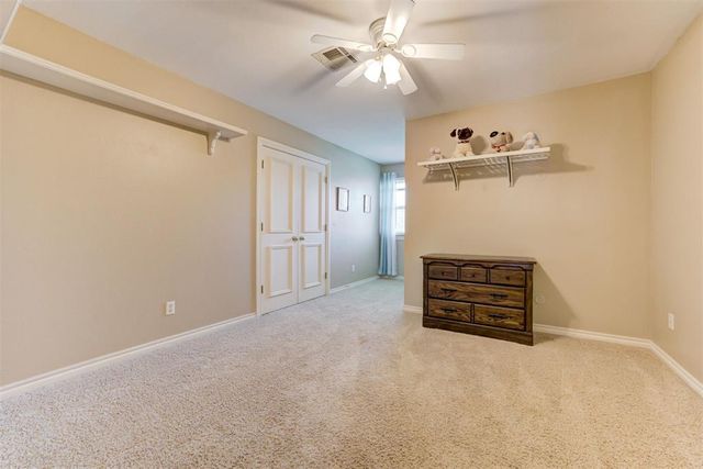 13920 Plantation Way, Edmond, OK 73013