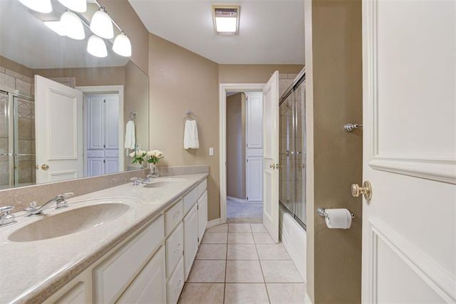 13920 Plantation Way, Edmond, OK 73013