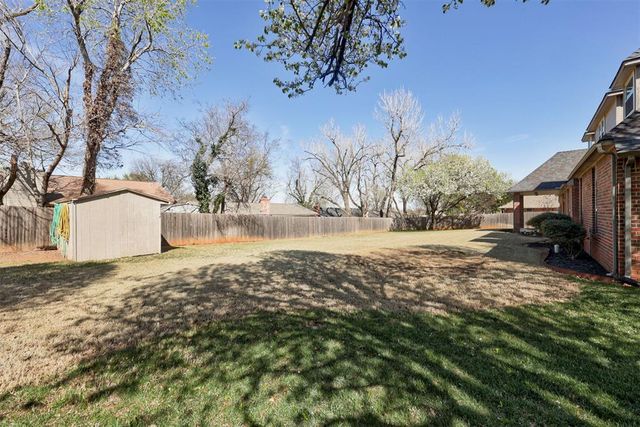 13920 Plantation Way, Edmond, OK 73013