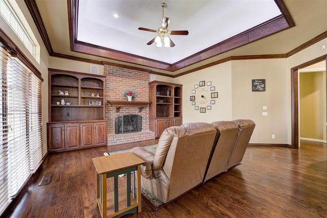 13920 Plantation Way, Edmond, OK 73013