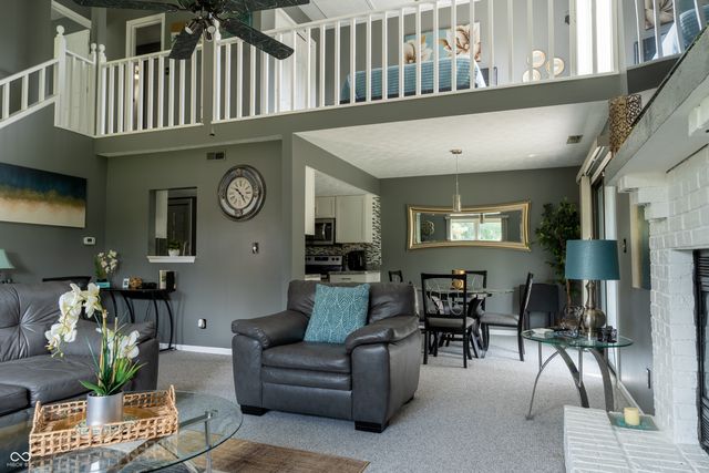 7508 Farm View Cir W, Indianapolis, IN 46256