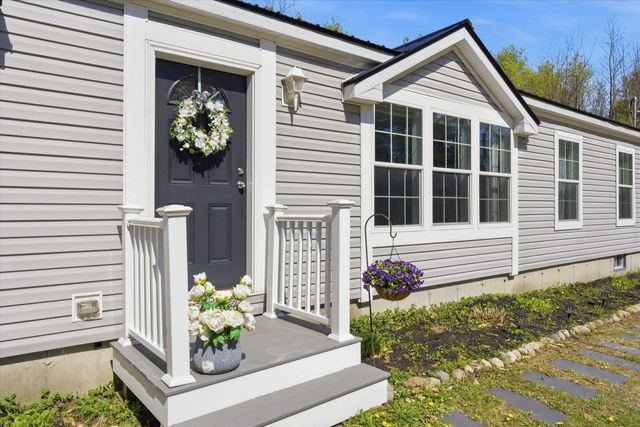 369 Kings Highway, New Durham, NH 03855