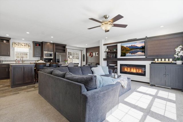369 Kings Highway, New Durham, NH 03855
