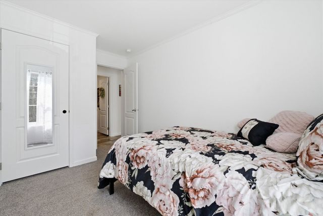 369 Kings Highway, New Durham, NH 03855