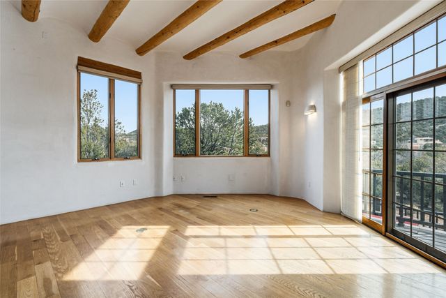 701 Gonzales Road, Santa Fe, NM 87501