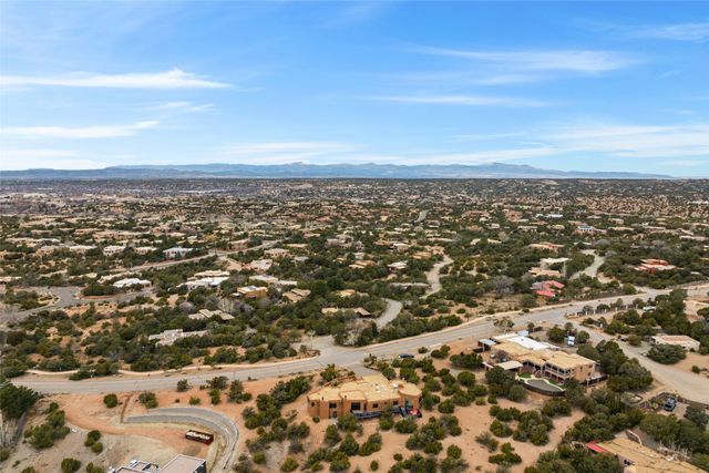 701 Gonzales Road, Santa Fe, NM 87501