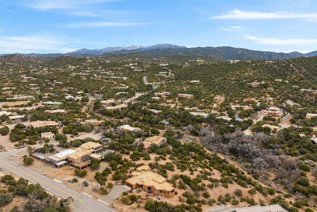 701 Gonzales Road, Santa Fe, NM 87501