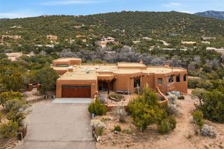 701 Gonzales Road, Santa Fe, NM 87501