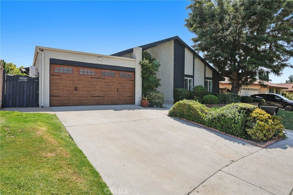 10446 White Oak, Granada Hills, CA 91344 — photo 4