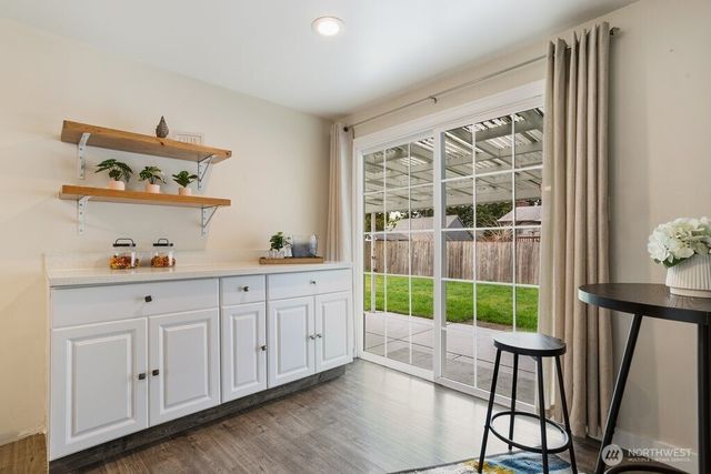 12214 4th Avenue SW, Seattle, WA 98146