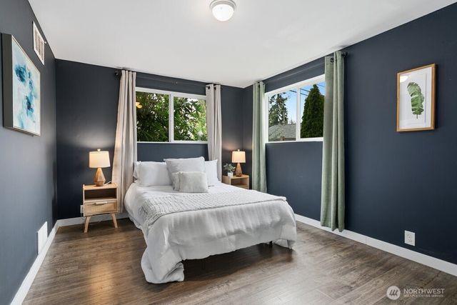 12214 4th Avenue SW, Seattle, WA 98146