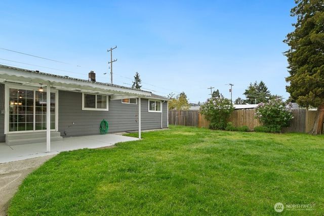 12214 4th Avenue SW, Seattle, WA 98146