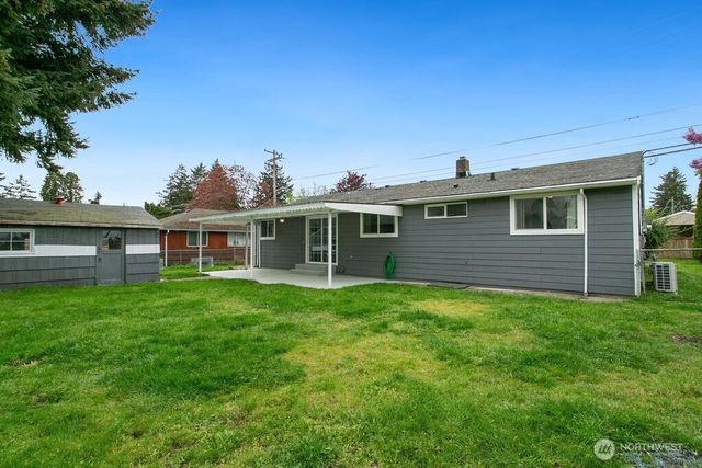 12214 4th Avenue SW, Seattle, WA 98146