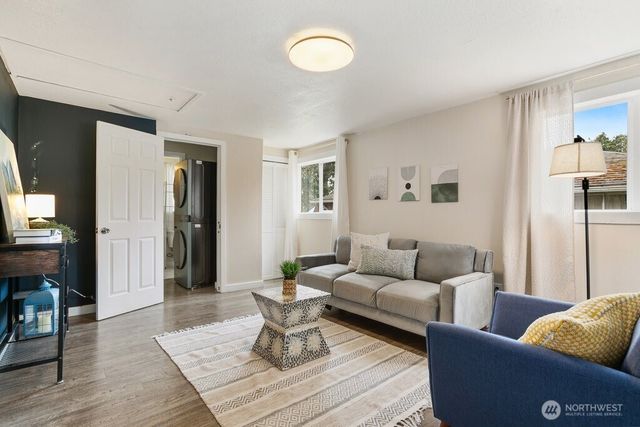 12214 4th Avenue SW, Seattle, WA 98146