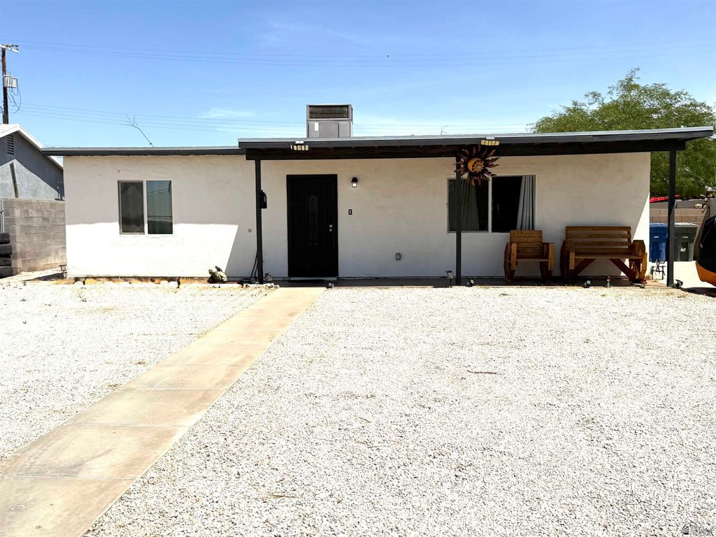 1425 S 9 Ave, Yuma, AZ 85364