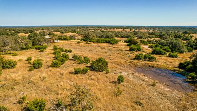 425 Youngblood Trail, Mountain Home, TX 78058