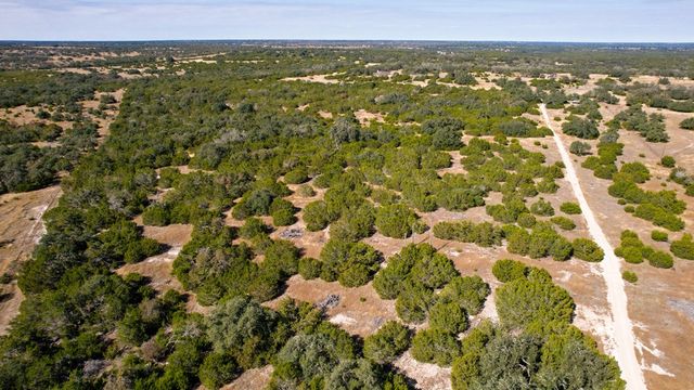 425 Youngblood Trail, Mountain Home, TX 78058