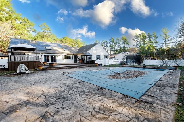 850 Main St, Wareham, MA 02576