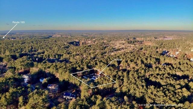 850 Main St, Wareham, MA 02576