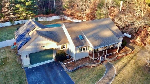 850 Main St, Wareham, MA 02576