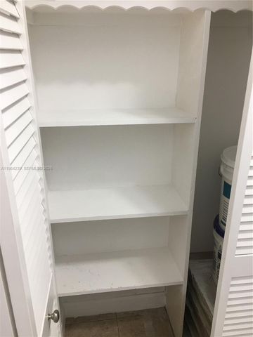 5782 SW 61st St 5782, Miami, FL 33143