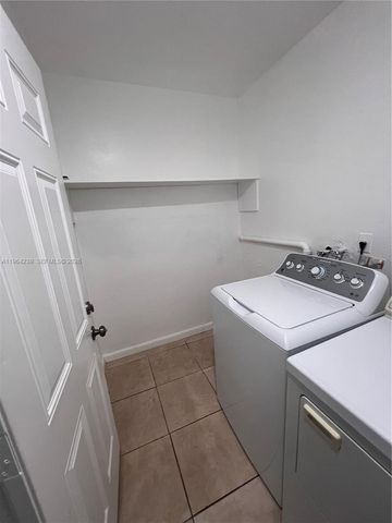 5782 SW 61st St 5782, Miami, FL 33143