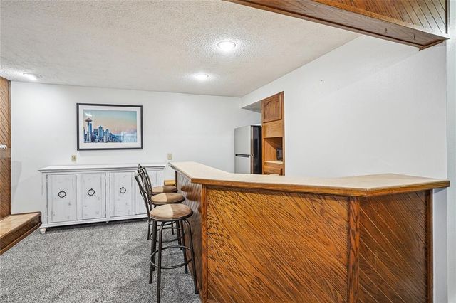 107 10th Avenue SW, Altoona, IA 50009