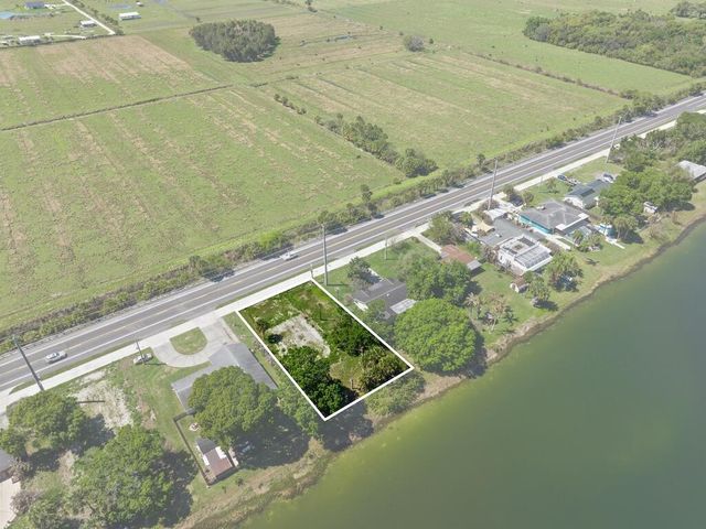 6208 Emerson Avenue, Fort Pierce, FL 34951