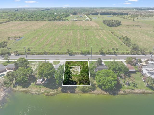 6208 Emerson Avenue, Fort Pierce, FL 34951