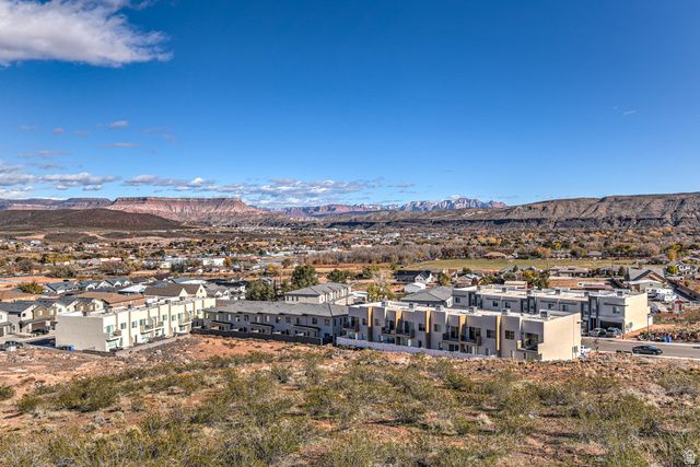 2072 W 320 S, Hurricane, UT 84737