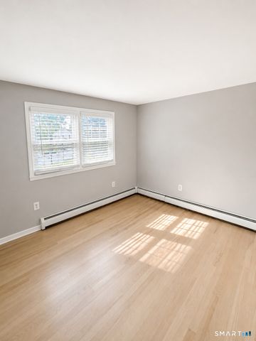 61-61A Graham Road, East Hartford, CT 06118