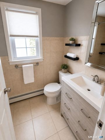 61-61A Graham Road, East Hartford, CT 06118
