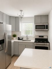61-61A Graham Road, East Hartford, CT 06118