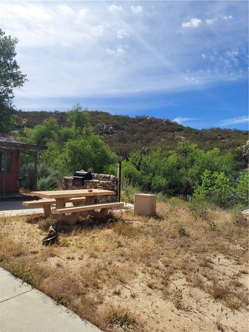 8 Dove Drive, Aguanga, CA 92536