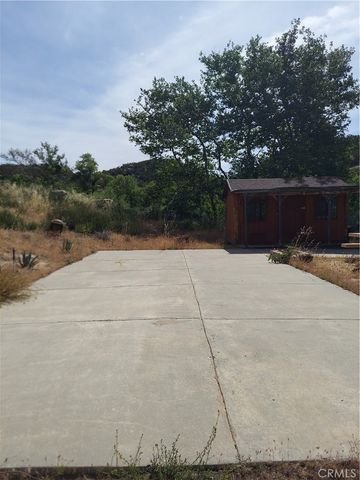 8 Dove Drive, Aguanga, CA 92536