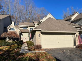 319 Saint Lawrence Boulevard, Northville, MI 48168